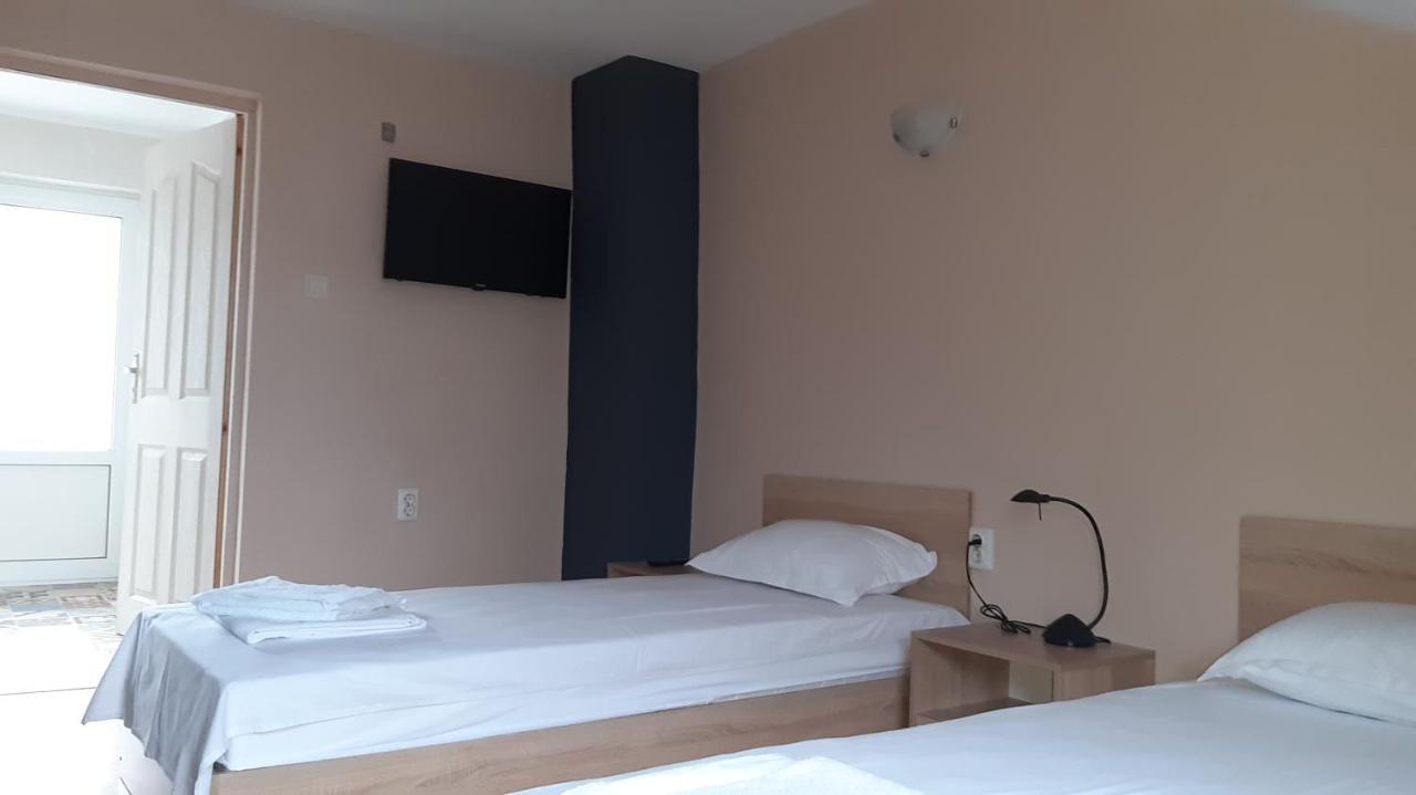 White House Silistra Hotel Luaran gambar